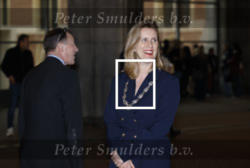 Amsterdam 13 november 2025
Prinses Beatrix en Sacha de Boer bij de opening van een fototentoonstelling ter gelegenheid van het honderdjarig bestaan van ontwikkelingsorganisatie Simavi in het Rijksmuseum in Amsterdam