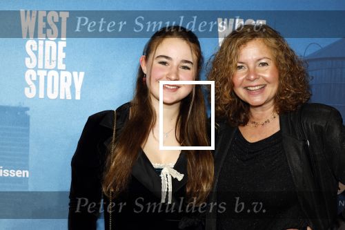 Rotterdam 23 november 2025
Premiere West side story in het nieuwe luxor. Maaike Widdershoven met dochter