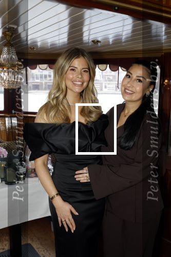 Amsterdam 18 november 2025
Boekpresentatie Stephanie Tency op een mooie salonboot. Mahi Khalesi