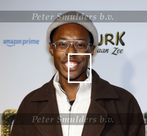 Amsterdam 4 november 2025
Premiere Augurk aan zee in Tuschinski met de cast die bestaat uit oa Monic Hendrickx Martin v Waardenberg Olga Zuiderhoek Jelka v Houten Frank Lammers Peter v d Begin en Tibor Lukacs. Robert v Hemert heeft de titelsong geschreven . Marciano de Vlugt
