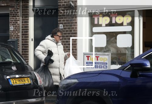 Alkmaar 25 oktober 2025
Marco Borsato brengt was naar stomerij in Alkmaar .