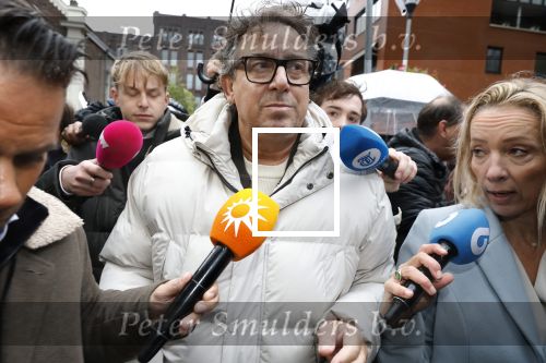 Utrecht 28 oktober 2025
Rechtszaak Marco Borsato in rechtbank van Utrecht . Marco wordt bijgestaan door advocaten Geert Jan Knoops  en Carry Knoops