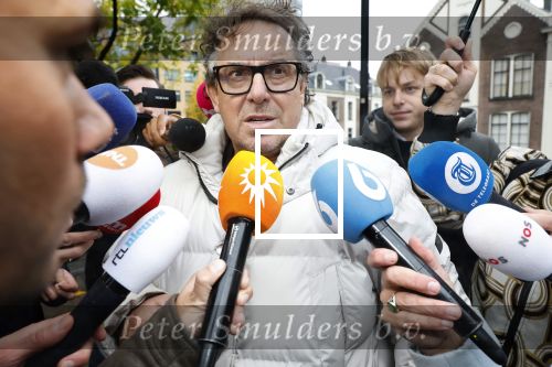 Utrecht 28 oktober 2025
Rechtszaak Marco Borsato in rechtbank van Utrecht . Marco wordt bijgestaan door advocaten Geert Jan Knoops  en Carry Knoops