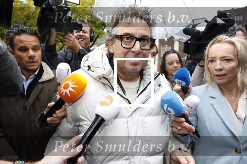 Utrecht 28 oktober 2025
Rechtszaak Marco Borsato in rechtbank van Utrecht . Marco wordt bijgestaan door advocaten Geert Jan Knoops  en Carry Knoops