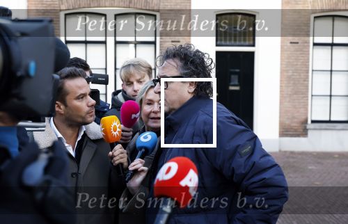 Utrecht 30 oktober 2025
Tweede dag van de rechtszaak tegen Marco Borsato in de rechtbank van Utrecht . Er was ongelofelijk veel pers aanwezig . Marco werd bijgestaan door de advocaten Geert Jan Knoops en Carry Knoops .