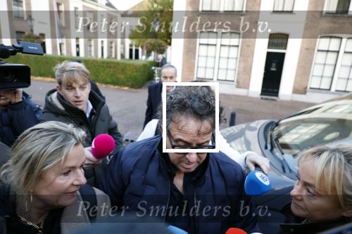 Utrecht 30 oktober 2025
Tweede dag van de rechtszaak tegen Marco Borsato in de rechtbank van Utrecht . Er was ongelofelijk veel pers aanwezig . Marco werd bijgestaan door de advocaten Geert Jan Knoops en Carry Knoops .