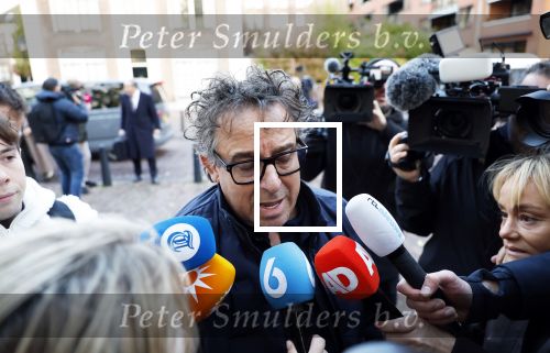 Utrecht 30 oktober 2025
Tweede dag van de rechtszaak tegen Marco Borsato in de rechtbank van Utrecht . Er was ongelofelijk veel pers aanwezig . Marco werd bijgestaan door de advocaten Geert Jan Knoops en Carry Knoops .