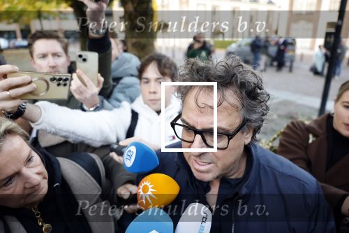 Utrecht 30 oktober 2025
Tweede dag van de rechtszaak tegen Marco Borsato in de rechtbank van Utrecht . Er was ongelofelijk veel pers aanwezig . Marco werd bijgestaan door de advocaten Geert Jan Knoops en Carry Knoops .