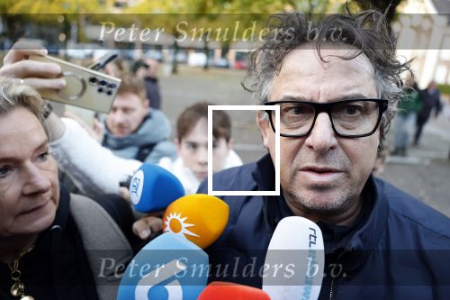 Utrecht 30 oktober 2025
Tweede dag van de rechtszaak tegen Marco Borsato in de rechtbank van Utrecht . Er was ongelofelijk veel pers aanwezig . Marco werd bijgestaan door de advocaten Geert Jan Knoops en Carry Knoops .