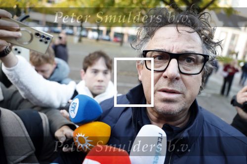 Utrecht 30 oktober 2025
Tweede dag van de rechtszaak tegen Marco Borsato in de rechtbank van Utrecht . Er was ongelofelijk veel pers aanwezig . Marco werd bijgestaan door de advocaten Geert Jan Knoops en Carry Knoops .