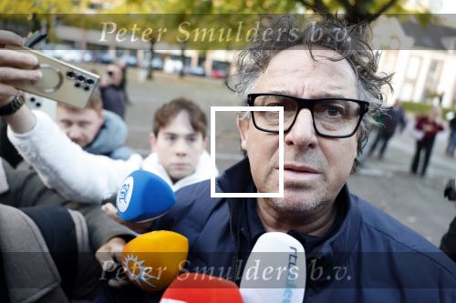 Utrecht 30 oktober 2025
Tweede dag van de rechtszaak tegen Marco Borsato in de rechtbank van Utrecht . Er was ongelofelijk veel pers aanwezig . Marco werd bijgestaan door de advocaten Geert Jan Knoops en Carry Knoops .