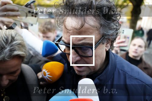 Utrecht 30 oktober 2025
Tweede dag van de rechtszaak tegen Marco Borsato in de rechtbank van Utrecht . Er was ongelofelijk veel pers aanwezig . Marco werd bijgestaan door de advocaten Geert Jan Knoops en Carry Knoops .