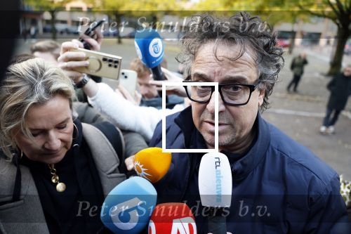 Utrecht 30 oktober 2025
Tweede dag van de rechtszaak tegen Marco Borsato in de rechtbank van Utrecht . Er was ongelofelijk veel pers aanwezig . Marco werd bijgestaan door de advocaten Geert Jan Knoops en Carry Knoops .