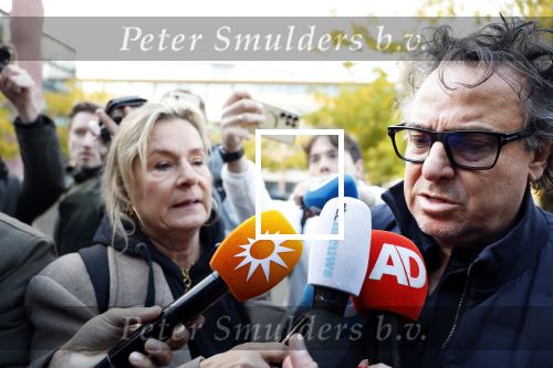 Utrecht 30 oktober 2025
Tweede dag van de rechtszaak tegen Marco Borsato in de rechtbank van Utrecht . Er was ongelofelijk veel pers aanwezig . Marco werd bijgestaan door de advocaten Geert Jan Knoops en Carry Knoops .