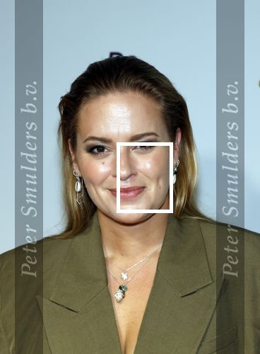 Amsterdam 4 november 2025
Premiere Augurk aan zee in Tuschinski met de cast die bestaat uit oa Monic Hendrickx Martin v Waardenberg Olga Zuiderhoek Jelka v Houten Frank Lammers Peter v d Begin en Tibor Lukacs. Robert v Hemert heeft de titelsong geschreven . marieke Westenenk