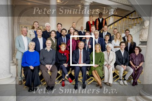 Den Haag 4 november 2025
Uitblinkers lunch op bezoek bij Koning Willem Alexander en Koningin Maxima . oa aanwezig Martijn Krabbe met zijn vrouw Deborah en zijn vader Jeroen Krabbe. Ook Annewil Blankers was aanwezig