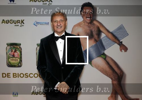 Amsterdam 4 november 2025
Premiere Augurk aan zee in Tuschinski met de cast die bestaat uit oa Monic Hendrickx Martin v Waardenberg Olga Zuiderhoek Jelka v Houten Frank Lammers Peter v d Begin en Tibor Lukacs. Robert v Hemert heeft de titelsong geschreven .
