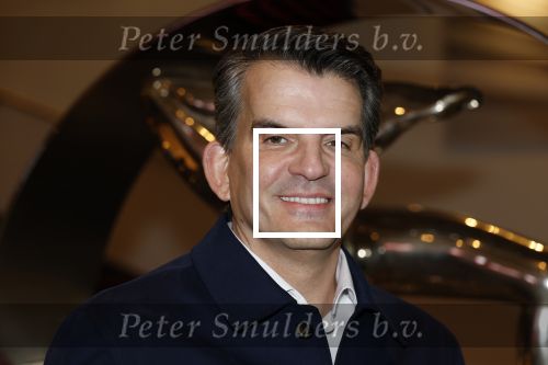 Amsterdam 26 oktober 2025
Boekpresentatie boek over 80 jaar het DeLaMar theater . Simone Kleinsma kreg uit handen van Janine v d Ende en Joop v d Ende het eerste exemplaar. Maurice Wijnen met partner