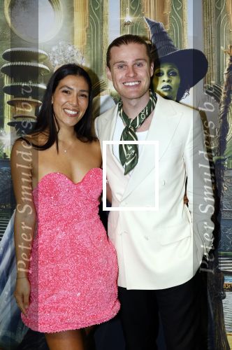 Amsterdam 18 november 2025
Premiere Wicked in het deLaMar theater . Moise Trustfull en Kaj v d Voort