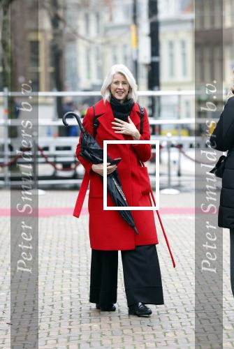 Den Haag 20 november 2025
 Prinses Amalia en haar vader Koning Willem Alexander bij de Grote Kerk, na de Bijzondere Verenigde Vergadering van de Eerste en Tweede Kamer, ter gelegenheid van de tachtigste verjaardag dat het parlement na de Tweede Wereldoorlog voor het eerst weer in gezamenlijkheid bijeenkwam. Eerste Kamervoorzitter Mei Li Vos Tweede Kamervoorzitter Thom van Campenvingen ze op . Mona Keijzer