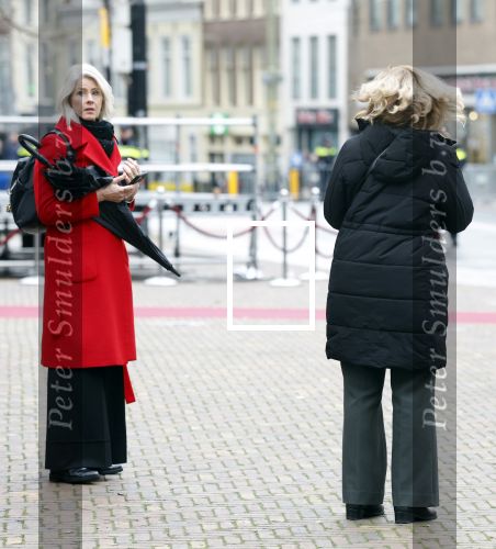 Den Haag 20 november 2025
 Prinses Amalia en haar vader Koning Willem Alexander bij de Grote Kerk, na de Bijzondere Verenigde Vergadering van de Eerste en Tweede Kamer, ter gelegenheid van de tachtigste verjaardag dat het parlement na de Tweede Wereldoorlog voor het eerst weer in gezamenlijkheid bijeenkwam. Eerste Kamervoorzitter Mei Li Vos Tweede Kamervoorzitter Thom van Campenvingen ze op . Mona Keijzer en Vera Bergkamp
