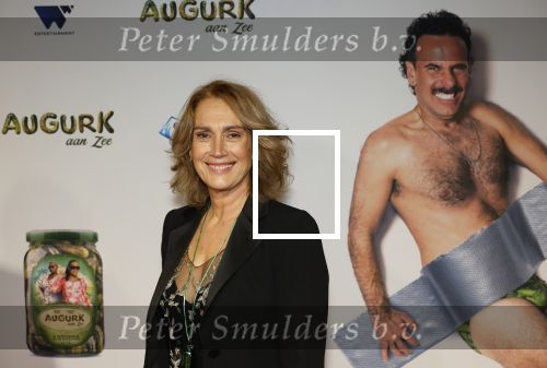 Amsterdam 4 november 2025
Premiere Augurk aan zee in Tuschinski met de cast die bestaat uit oa Monic Hendrickx Martin v Waardenberg Olga Zuiderhoek Jelka v Houten Frank Lammers Peter v d Begin en Tibor Lukacs. Robert v Hemert heeft de titelsong geschreven .