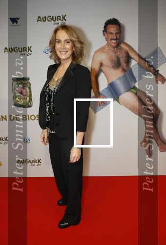 Amsterdam 4 november 2025
Premiere Augurk aan zee in Tuschinski met de cast die bestaat uit oa Monic Hendrickx Martin v Waardenberg Olga Zuiderhoek Jelka v Houten Frank Lammers Peter v d Begin en Tibor Lukacs. Robert v Hemert heeft de titelsong geschreven .