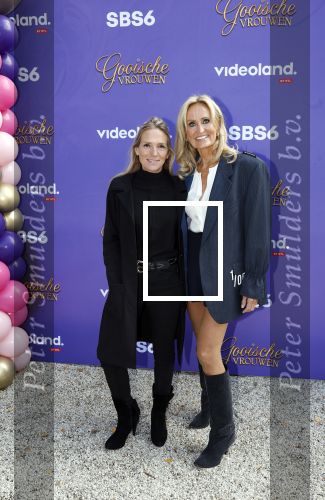 Blaricum 17 oktober 2025
Perspresentatie eerste aflevering Gooische vrouwen met oa aanwezig Linda de Mol Susan Visser Liews Visschedijk Teunie de Brouwer Tommy v Lent Robert de Hoog en Eefje Kuijtzer . natasja Froger
