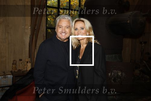 Naarden 3 november 2025
Presentatie nieuwe serie de Frogers met aanwezig Rene Froger Natasja Froger Danny Froger Ann Dominique Wilten Natascha Froger Matthijs Timmermans Charlie Didier Froger Sammy Verheij Maxim Froger en Ruby Celine met hun zoontje.