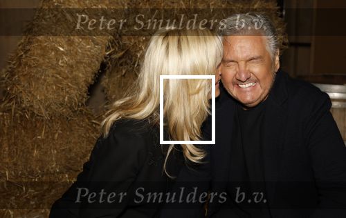 Naarden 3 november 2025
Presentatie nieuwe serie de Frogers met aanwezig Rene Froger Natasja Froger Danny Froger Ann Dominique Wilten Natascha Froger Matthijs Timmermans Charlie Didier Froger Sammy Verheij Maxim Froger en Ruby Celine met hun zoontje.