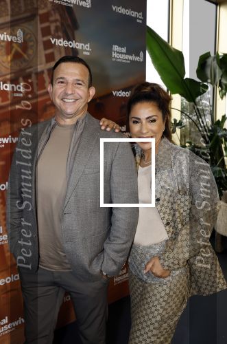 Amsterdam 11 november 2025
Presentatie real housewives of Amsterdam in het W hotel.
Aanwezig Niama Amhali Renee Vervoorn Cherry Ann Person Lilian Dziedzic Kimmylien Nguyen Djamila Celina en Elvira Penthesilea. Niama Amhali met man Najib Amhali