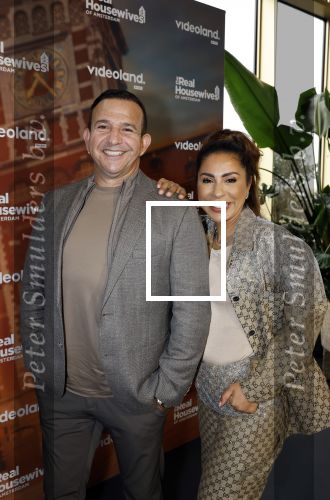 Amsterdam 11 november 2025
Presentatie real housewives of Amsterdam in het W hotel.
Aanwezig Niama Amhali Renee Vervoorn Cherry Ann Person Lilian Dziedzic Kimmylien Nguyen Djamila Celina en Elvira Penthesilea. Niama Amhali met man Najib Amhali