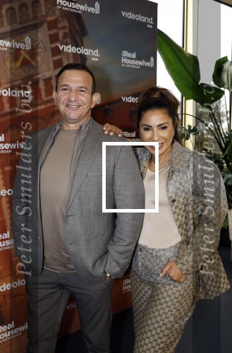 Amsterdam 11 november 2025
Presentatie real housewives of Amsterdam in het W hotel.
Aanwezig Niama Amhali Renee Vervoorn Cherry Ann Person Lilian Dziedzic Kimmylien Nguyen Djamila Celina en Elvira Penthesilea. Niama Amhali met man Najib Amhali