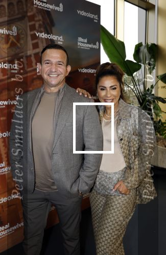 Amsterdam 11 november 2025
Presentatie real housewives of Amsterdam in het W hotel.
Aanwezig Niama Amhali Renee Vervoorn Cherry Ann Person Lilian Dziedzic Kimmylien Nguyen Djamila Celina en Elvira Penthesilea. Niama Amhali met man Najib Amhali