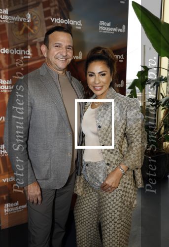 Amsterdam 11 november 2025
Presentatie real housewives of Amsterdam in het W hotel.
Aanwezig Niama Amhali Renee Vervoorn Cherry Ann Person Lilian Dziedzic Kimmylien Nguyen Djamila Celina en Elvira Penthesilea. Niama Amhali met man Najib Amhali
