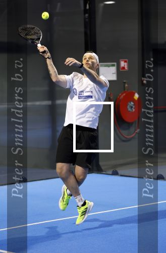 Utrecht 6 november 2025
Padel tournooi voor het UMC ziekenhuis bij Hal 22. Nicky Romero speelde samen met Renze Klamer