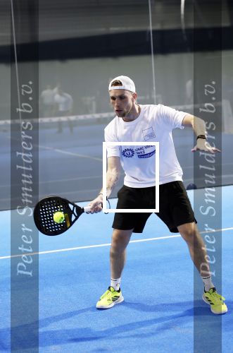 Utrecht 6 november 2025
Padel tournooi voor het UMC ziekenhuis bij Hal 22. Nicky Romero speelde samen met Renze Klamer