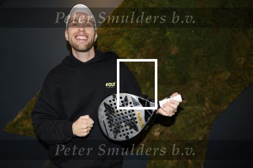 Utrecht 6 november 2025
Padel tournooi voor het UMC ziekenhuis bij Hal 22. Nicky Romero speelde samen met Renze Klamer