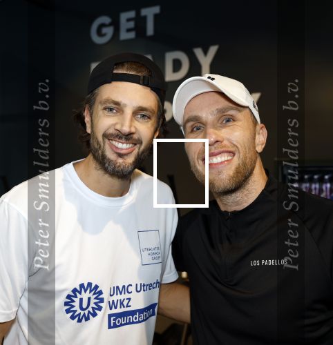 Utrecht 6 november 2025
Padel tournooi voor het UMC ziekenhuis bij Hal 22. Nicky Romero speelde samen met Renze Klamer