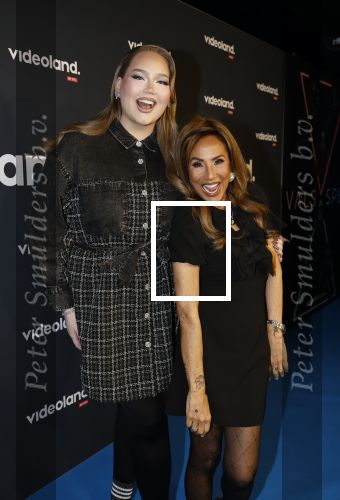 Amsterdam 28 november 2025
Presentatie videoland serie Vals Spel in Amsterdam. Patty Brard en Nikkie Tutorials