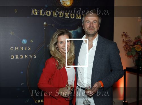 Amsterdam 31 november 2025
Presentatie boek Susan Smit en Chris Berens in het west indisch huis. Pauline de Wilde met partner
