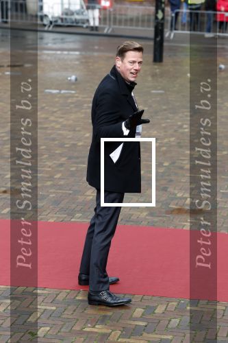 Den Haag 20 november 2025
 Prinses Amalia en haar vader Koning Willem Alexander bij de Grote Kerk, na de Bijzondere Verenigde Vergadering van de Eerste en Tweede Kamer, ter gelegenheid van de tachtigste verjaardag dat het parlement na de Tweede Wereldoorlog voor het eerst weer in gezamenlijkheid bijeenkwam. Eerste Kamervoorzitter Mei Li Vos Tweede Kamervoorzitter Thom van Campenvingen ze op .
