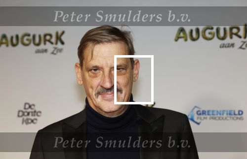Amsterdam 4 november 2025
Premiere Augurk aan zee in Tuschinski met de cast die bestaat uit oa Monic Hendrickx Martin v Waardenberg Olga Zuiderhoek Jelka v Houten Frank Lammers Peter v d Begin en Tibor Lukacs. Robert v Hemert heeft de titelsong geschreven .