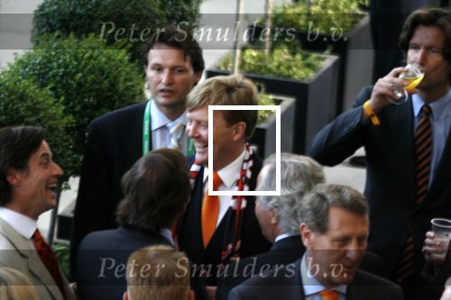 Frankfurt 21 juni 2006
Nederland tegen argentinie op de wk voetbal 2006 in duitsland.
 Theo Dietz en Prins Willem Alexander
Peter Smulders bv