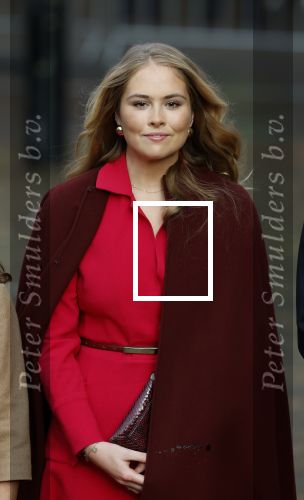 Den Haag 20 november 2025
 Prinses Amalia en haar vader Koning Willem Alexander bij de Grote Kerk, na de Bijzondere Verenigde Vergadering van de Eerste en Tweede Kamer, ter gelegenheid van de tachtigste verjaardag dat het parlement na de Tweede Wereldoorlog voor het eerst weer in gezamenlijkheid bijeenkwam. Eerste Kamervoorzitter Mei Li Vos Tweede Kamervoorzitter Thom van Campenvingen ze op .