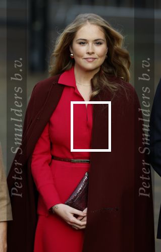 Den Haag 20 november 2025
 Prinses Amalia en haar vader Koning Willem Alexander bij de Grote Kerk, na de Bijzondere Verenigde Vergadering van de Eerste en Tweede Kamer, ter gelegenheid van de tachtigste verjaardag dat het parlement na de Tweede Wereldoorlog voor het eerst weer in gezamenlijkheid bijeenkwam. Eerste Kamervoorzitter Mei Li Vos Tweede Kamervoorzitter Thom van Campenvingen ze op .