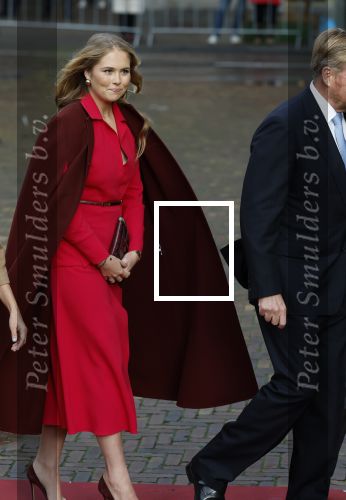 Den Haag 20 november 2025
 Prinses Amalia en haar vader Koning Willem Alexander bij de Grote Kerk, na de Bijzondere Verenigde Vergadering van de Eerste en Tweede Kamer, ter gelegenheid van de tachtigste verjaardag dat het parlement na de Tweede Wereldoorlog voor het eerst weer in gezamenlijkheid bijeenkwam. Eerste Kamervoorzitter Mei Li Vos Tweede Kamervoorzitter Thom van Campenvingen ze op .