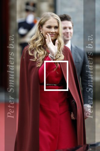 Den Haag 20 november 2025
 Prinses Amalia en haar vader Koning Willem Alexander bij de Grote Kerk, na de Bijzondere Verenigde Vergadering van de Eerste en Tweede Kamer, ter gelegenheid van de tachtigste verjaardag dat het parlement na de Tweede Wereldoorlog voor het eerst weer in gezamenlijkheid bijeenkwam. Eerste Kamervoorzitter Mei Li Vos Tweede Kamervoorzitter Thom van Campenvingen ze op .