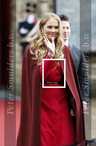 Den Haag 20 november 2025
 Prinses Amalia en haar vader Koning Willem Alexander bij de Grote Kerk, na de Bijzondere Verenigde Vergadering van de Eerste en Tweede Kamer, ter gelegenheid van de tachtigste verjaardag dat het parlement na de Tweede Wereldoorlog voor het eerst weer in gezamenlijkheid bijeenkwam. Eerste Kamervoorzitter Mei Li Vos Tweede Kamervoorzitter Thom van Campenvingen ze op .