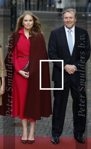 Den Haag 20 november 2025
 Prinses Amalia en haar vader Koning Willem Alexander bij de Grote Kerk, na de Bijzondere Verenigde Vergadering van de Eerste en Tweede Kamer, ter gelegenheid van de tachtigste verjaardag dat het parlement na de Tweede Wereldoorlog voor het eerst weer in gezamenlijkheid bijeenkwam. Eerste Kamervoorzitter Mei Li Vos Tweede Kamervoorzitter Thom van Campenvingen ze op .